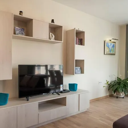 Apartment в сърцето на *
