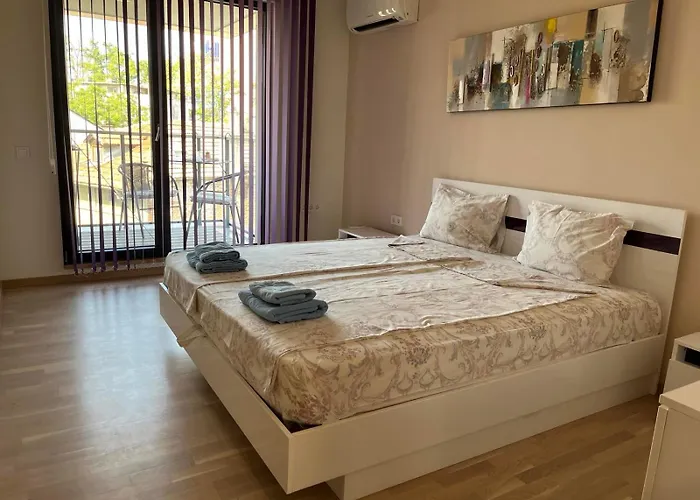 в сърцето на アパート *